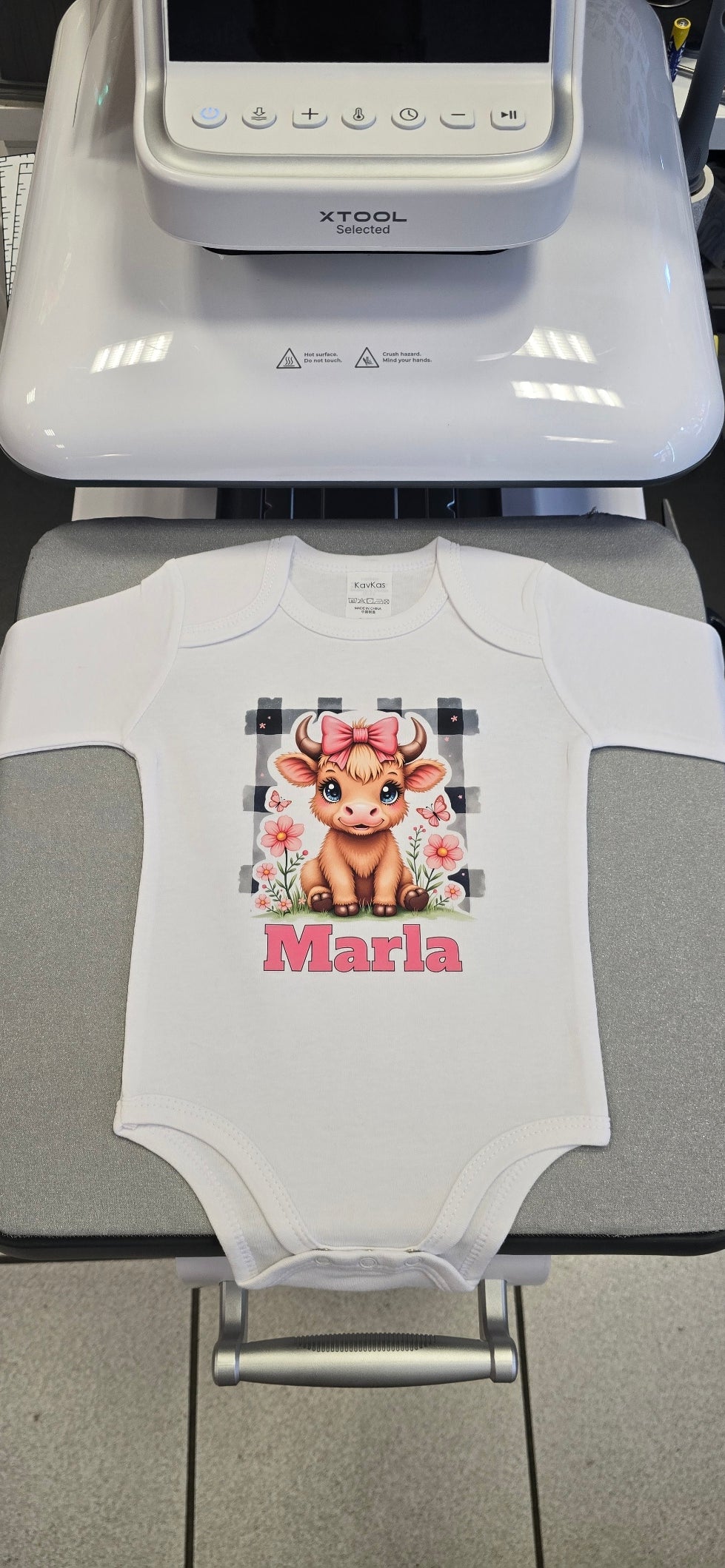 Baby Body Mädchen – Kuh-Motiv mit Wunschname