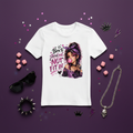 Statement T-Shirt Born to Stand Out Not Fit In Lifestyle Werbebild | HV Digitaldruck