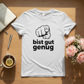 Statement T-Shirt Du bist gut genug Lifestyle Werbebild | HV Digitaldruck